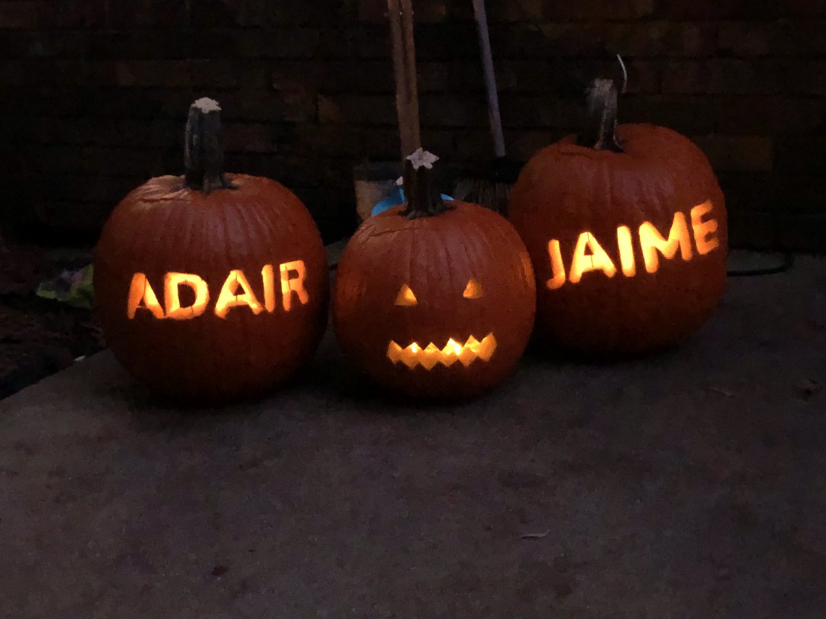 We got our pumpkins carved in between text and phone banking-woot!🎃
@Adair4Congress @harrisonjaime @RichlandCoDems @LexSCDems