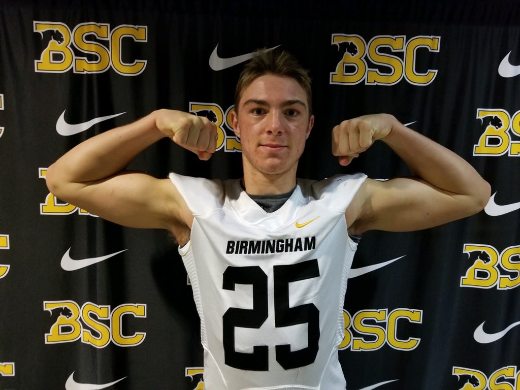 MaaskeZack's tweet photo. Had an amazing day at Birmingham Southern College! Cant wait to get back to a game this February! @RavenwoodFB @Coach_Colucci @BSCFootball @TonyJoeWhite5 https://t.co/O2sxoWSqtp