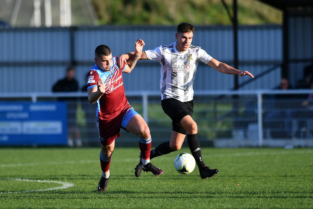 Action from @blfccommunity v @fc_abbeyrangers for @SurreyLiveSport #football #Surrey #Farnham