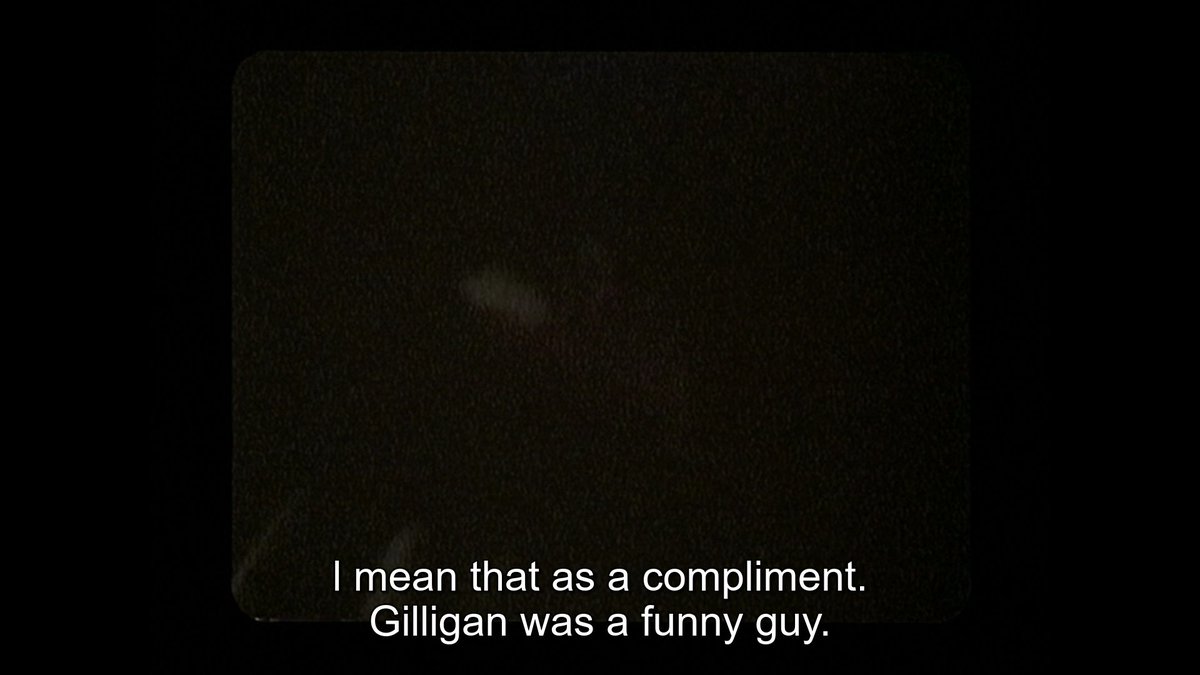 love this interaction & the very silly object of pedantry but also LOOK at how much these faces haunt the frame. it's so beautiful