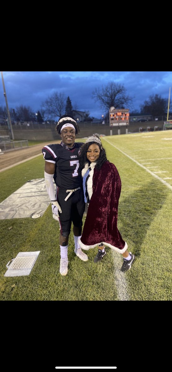 anokastudco's tweet photo. Congradulations to our 2020 Homecoming king and queen, @Ivyrogito and @Davexd45 ! 🤍 You two look amazing! Thank you for becoming part of such a monumental moment in our Anoka High School history. https://t.co/YoExMBmk6H