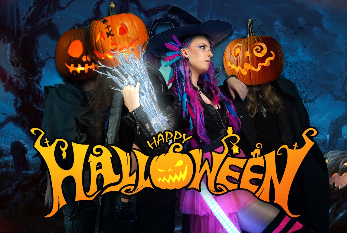 Happy Halloween! 🎃🧙💜🧡💜