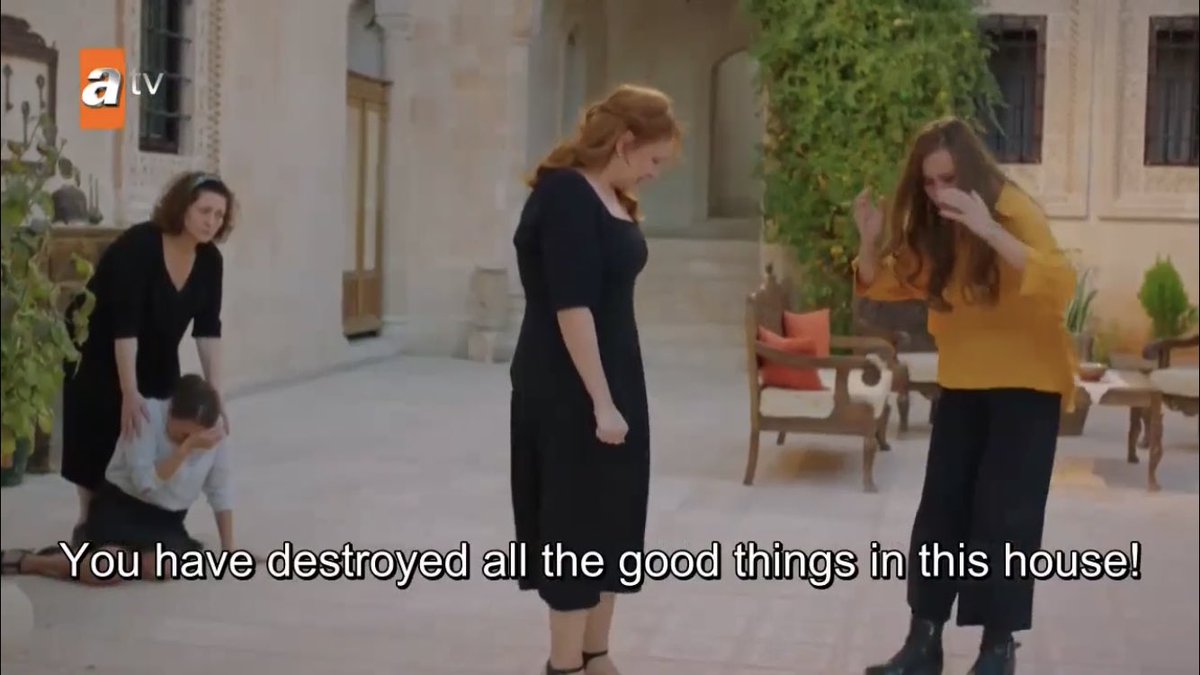 and again i’m crying for gönül these are really strange days. also oya is sooooo good  #Hercai