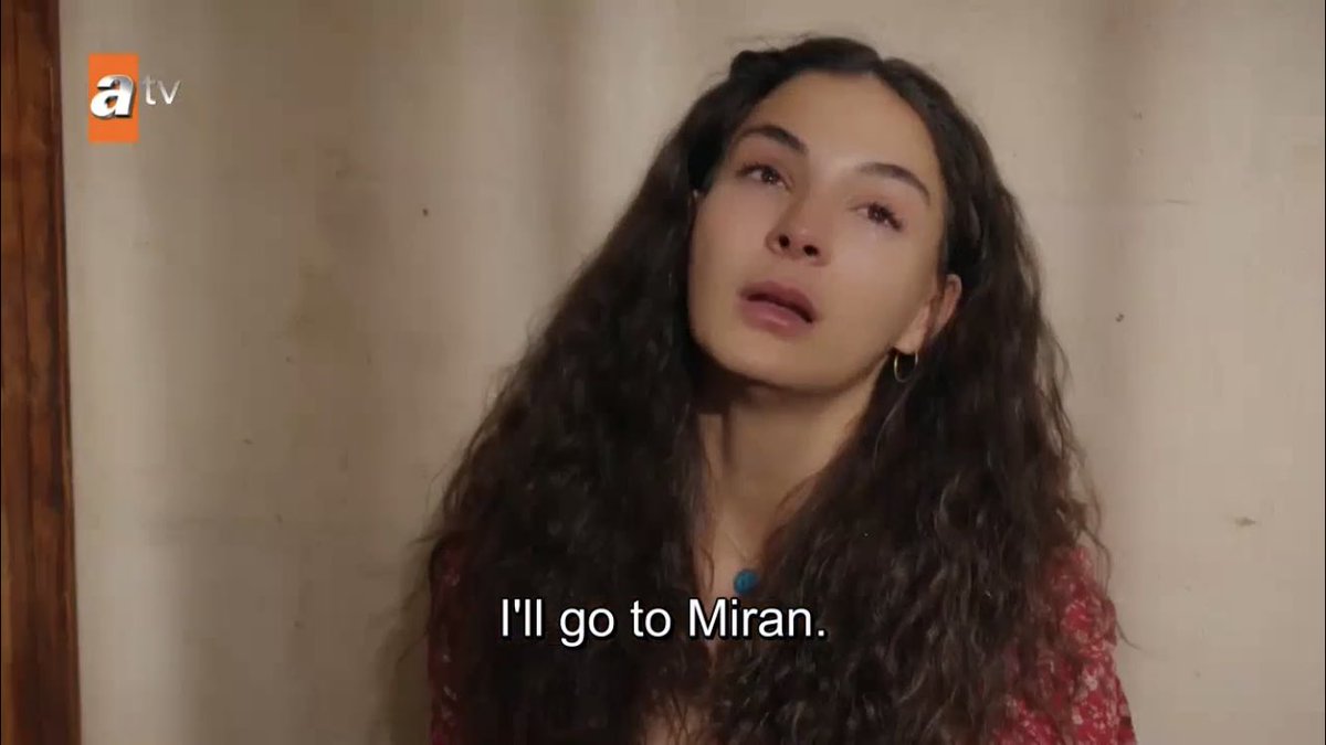 the way she’s hitting her head on the wall, she’s hopeless she just wants to die with miran I’M A MESS  #Hercai  #ReyMir