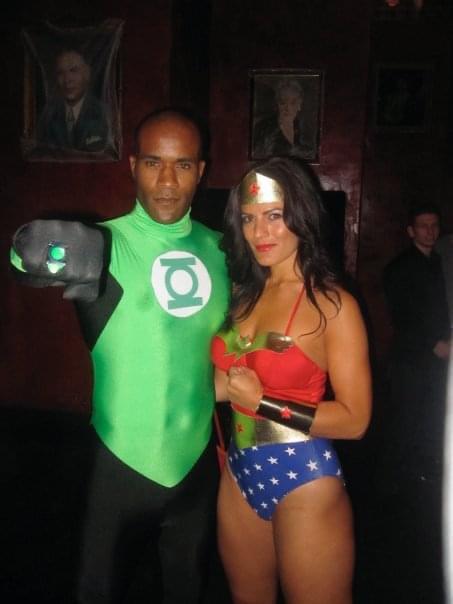 lamonicagarrett's tweet photo. Throwback Halloween, circa 2009 #dccomics
#GreenLantern #WonderWoman
#JohnStewart https://t.co/CZE45ohSlf