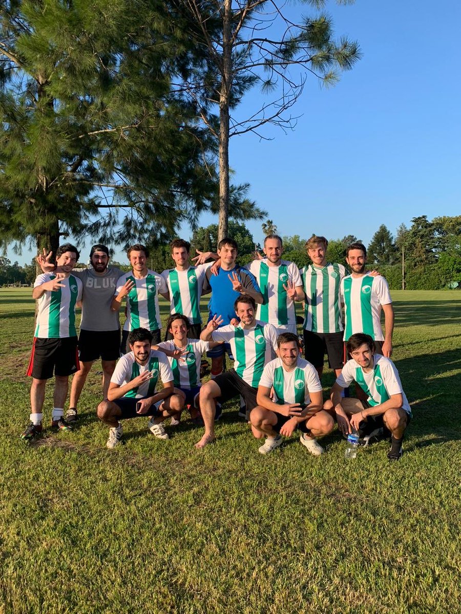 rusbelfc's tweet image. Gano rusbel la congoja de sus madres!
Lindos goles, pero mejores patadas 👏🏼