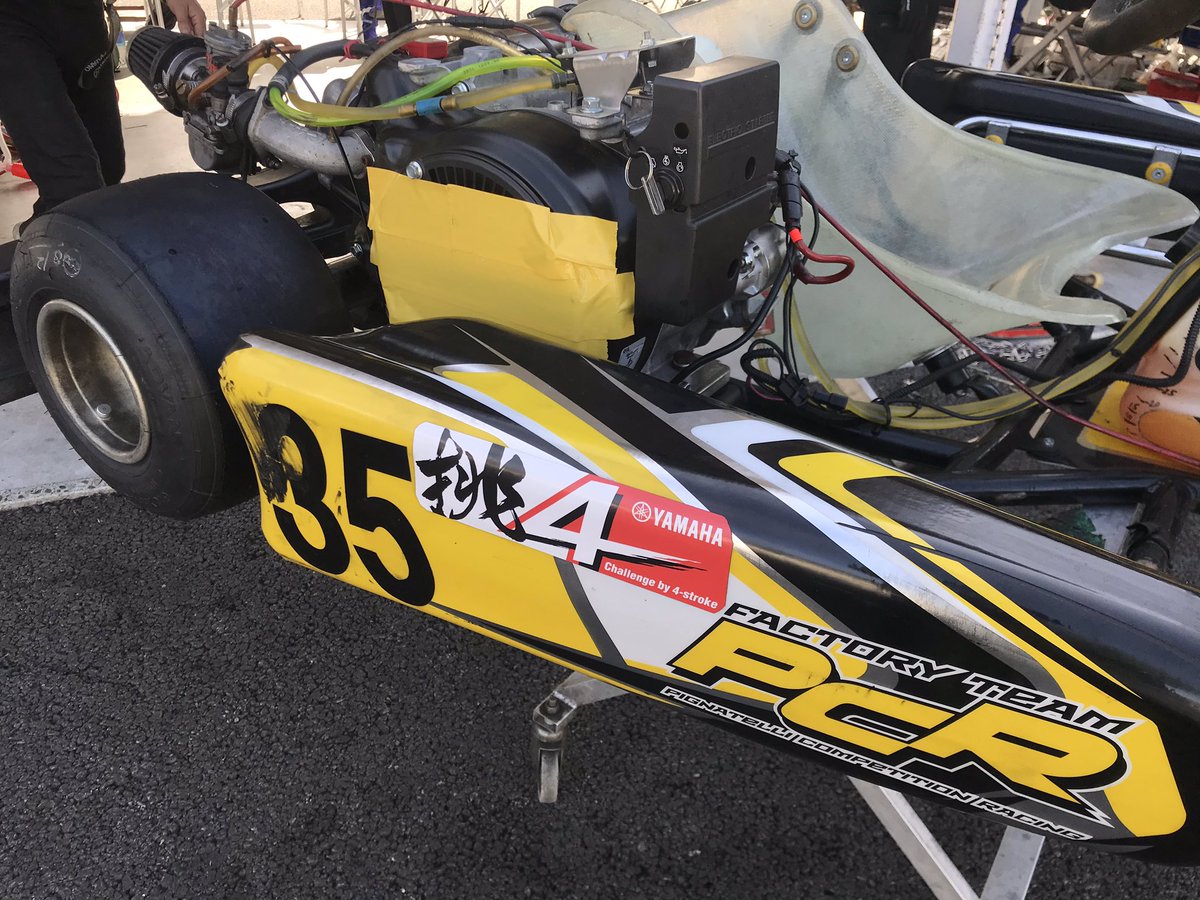 pen2_bass's tweet photo. 本日はスポーツカート耐久最終戦‼️
前回優勝したので燃料500ccマイナスからのスタートですが、今回も気合入ってます‼️
#ヤマハカート #YAMAHA #MX300
#ScuderiaPCR #パワークラスター https://t.co/2r8seGYxNW
