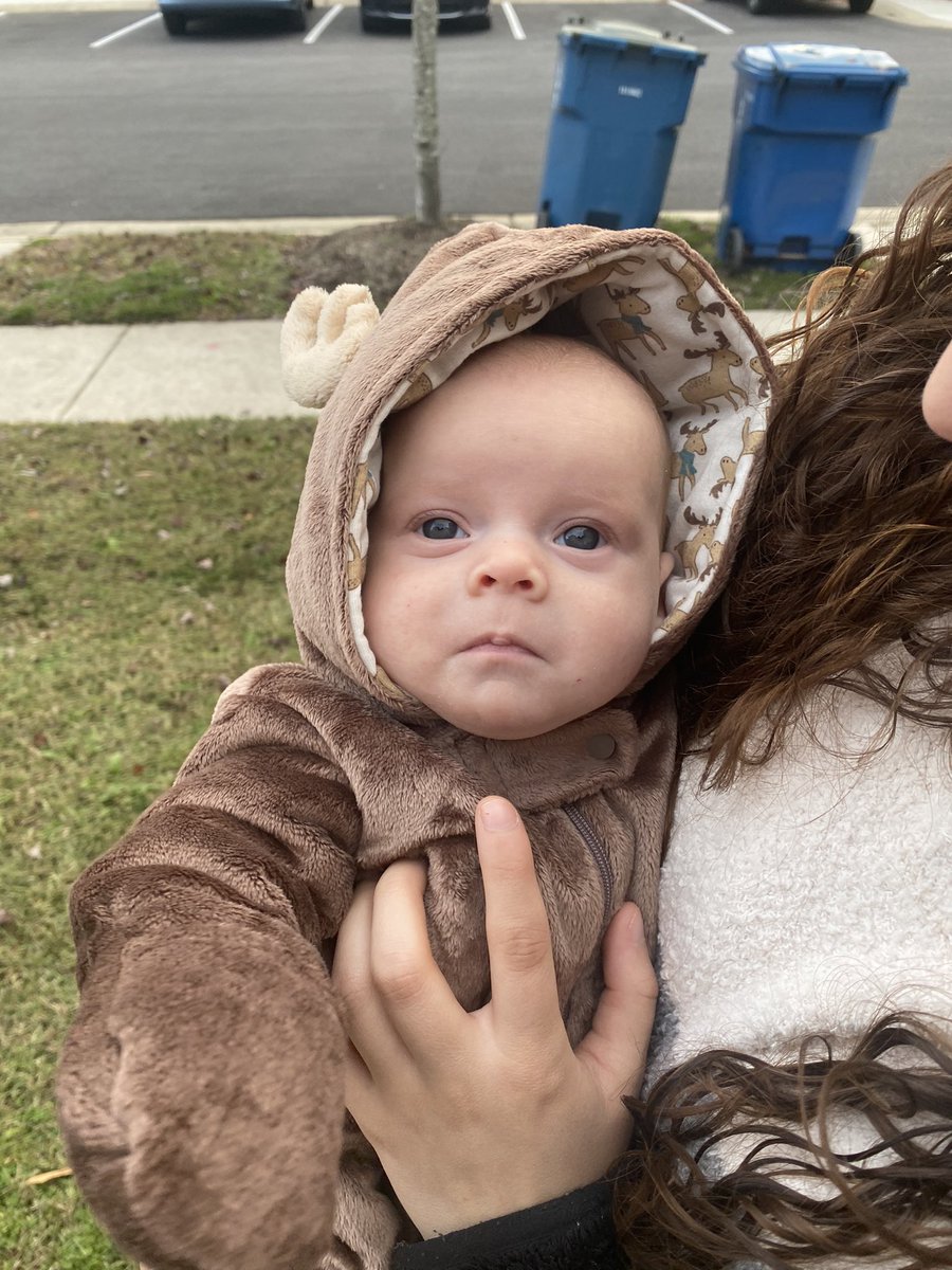 rachhbennett's tweet photo. Baby’s first Halloween 🎃🎃🎃 https://t.co/88dyO29wvC