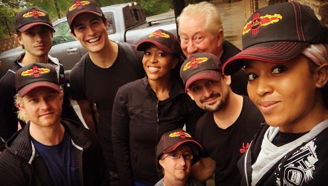 wolfgangnbrasil's tweet photo. Vocês lembram que o Wolfgang estava em um centro de treinamento para atores e ele sempre treina antes de gravar filmes? 

Será que Patch Cipriano ta vindo ai, Hushers? 👀 https://t.co/C3RCV4PRXi