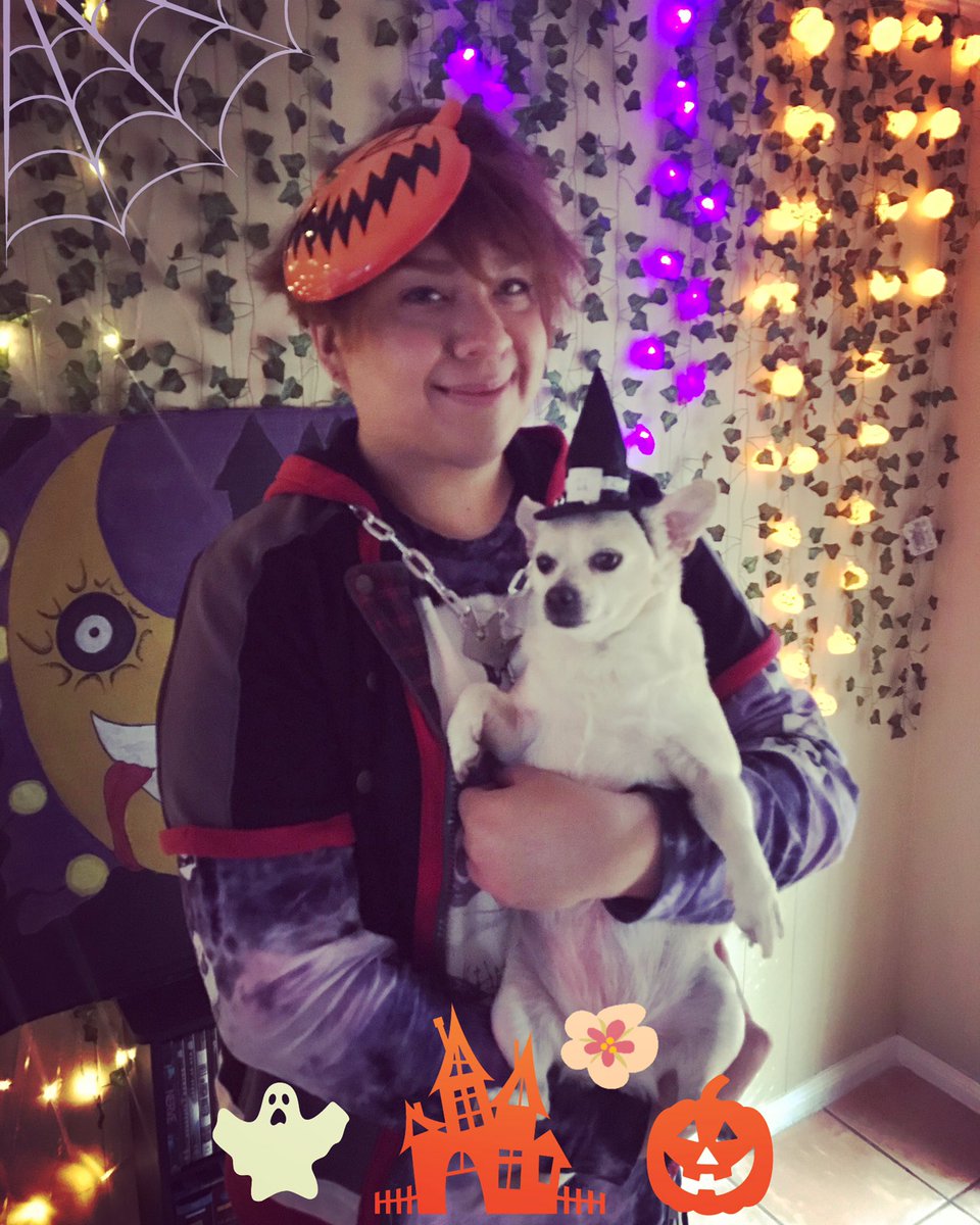 OllieRocket92's tweet photo. Happy Halloween 🎃 👻 🦇 #AllHallowsEve #Halloween2020 #KingdomHearts #Sora #Gaymer #Cute #OllieRocket https://t.co/U9s88RbJEc