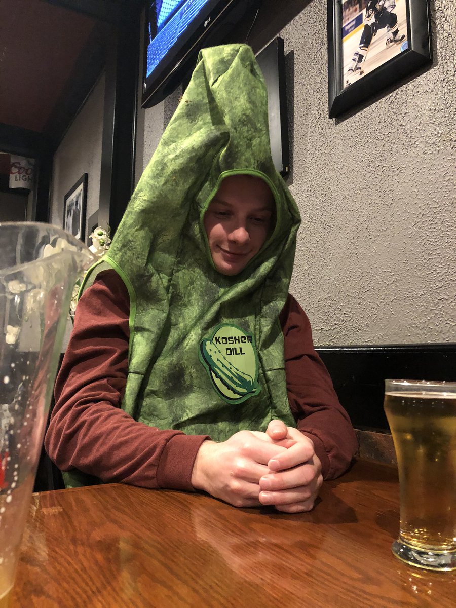 Wammy77595208's tweet photo. Waiting for my nasty girl at the pub https://t.co/mdOAhM59f6