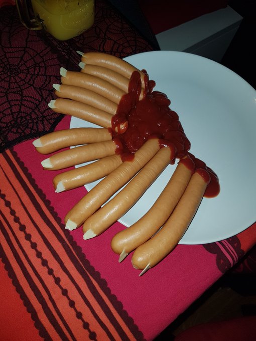 There you are. Sausage fingers, lychee eyeballs and spaetzle brain (with added eyeballs for the picture<a href="/tag/mytwitteranniversary"class="tags"><span>#mytwitteranniversary</span></a>