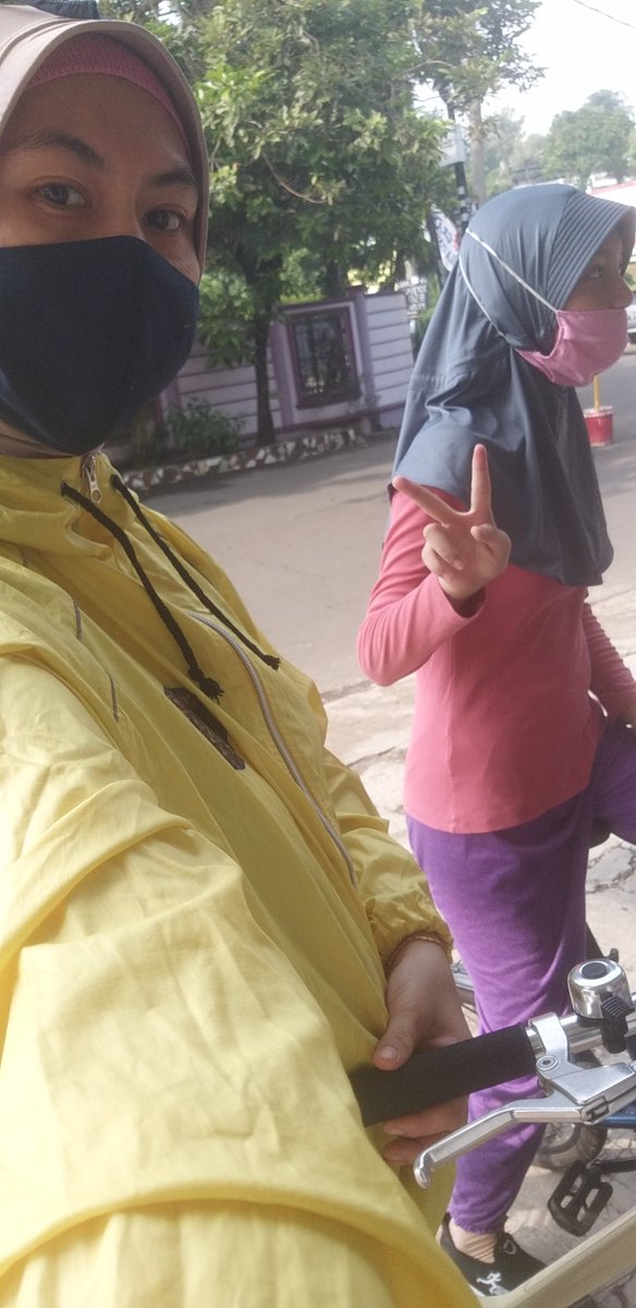#gowescantik #bikes #SundayMorning #familybike cuss ah sepedaan dulu