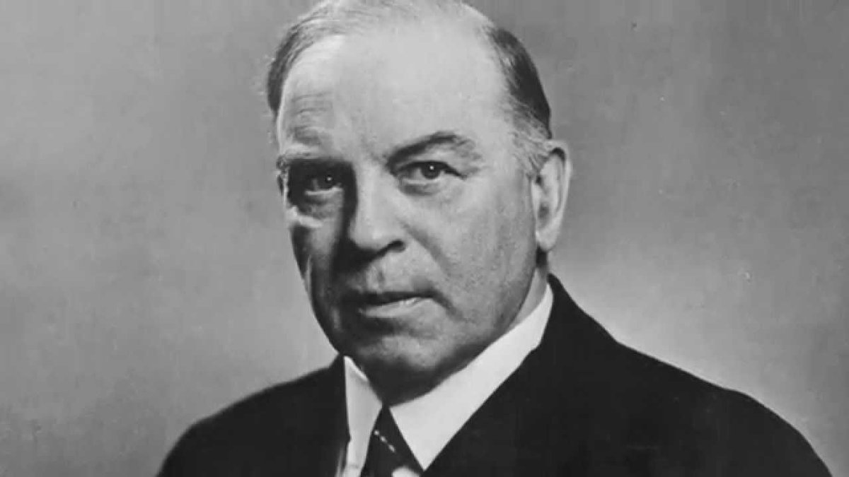 24. And in a final twist: despite all of Professor Mavor’s efforts, all of his argument against séances, one of his very own students would grow up to become the most infamous believer in the occult that Canada has ever known…Prime Minster William Lyon Mackenzie King.
