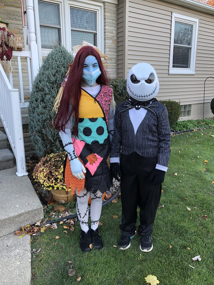 This is Halloween.... My Sally and Jack! 🎃 #MaskUp