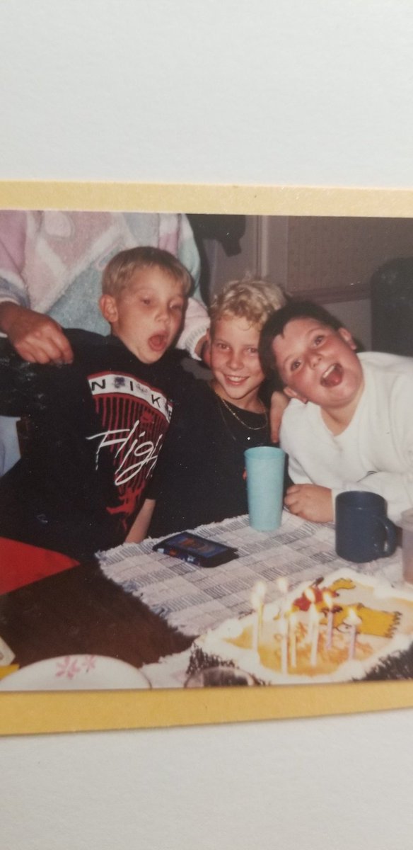 JasonBig3183's tweet photo. Happy 40th Bro! Great times better ones ahead. Love you man https://t.co/vINM8oosyO