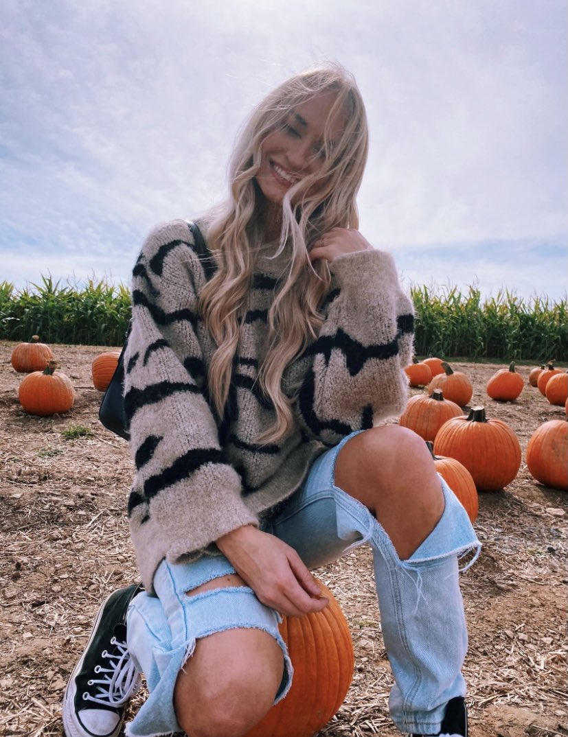 “𝐻𝑎𝑝𝑝𝑦 𝐻𝑎𝑙𝑙𝑜𝑤𝑒𝑒𝑛🎃🧡”