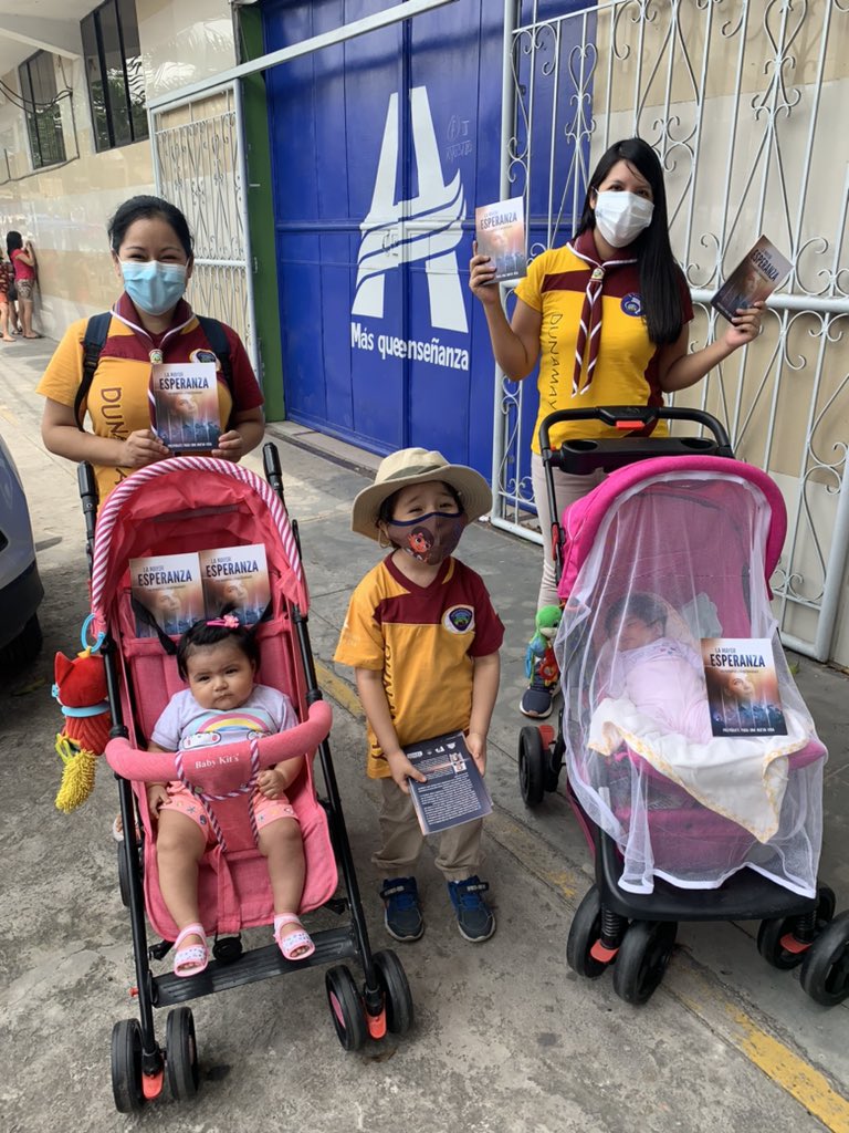 Mi familia también se une al gran #ImpactoEsperanza y entregan el libro #LaMayorEsperanza llevando un maravilloso mensaje de salvación. #ImpactaATuManera

<a href="/prertonkohler/">Erton C Köhler</a> <a href="/EnzoChavez/">Enzo Chávez</a> @mcoaugarte <a href="/AdventistasUPS/">Adventistas Perú - UPS</a> <a href="/HeyssenCordero/">Heyssen Cordero  🔌</a> <a href="/BogerJr/">Herbert Boger Jr</a>