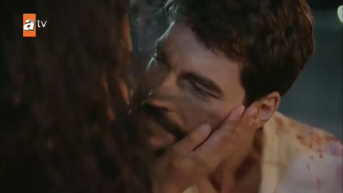 she went to hell and back but she’s fine he’s still there SHE LOVES HIM SO MUCH  #Hercai  #ReyMir