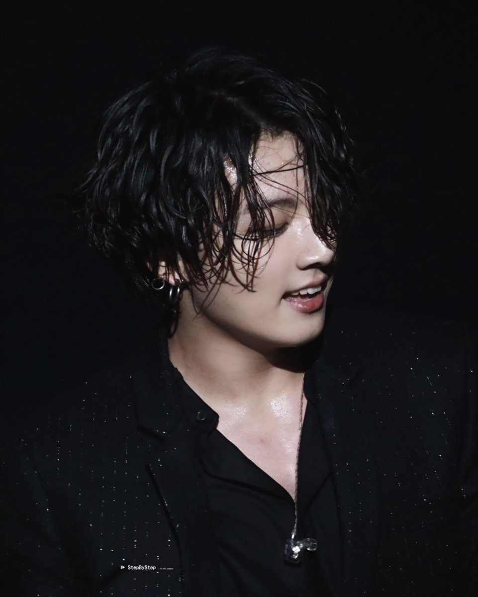 jiminparklately's tweet photo. My religion is Jeon Jungkook. https://t.co/35JdAFNOoO