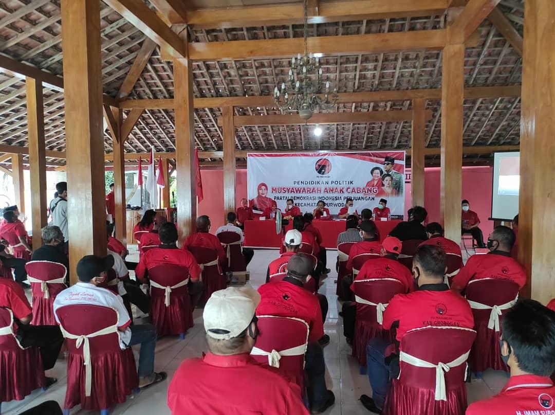 pdipgrobogan's tweet photo. Selenggarakan MUSANCAB di Kec. Purwodadi Siap Besarkan Nama Partai.
#pdiperjungan https://t.co/ZiTBBxYJSv