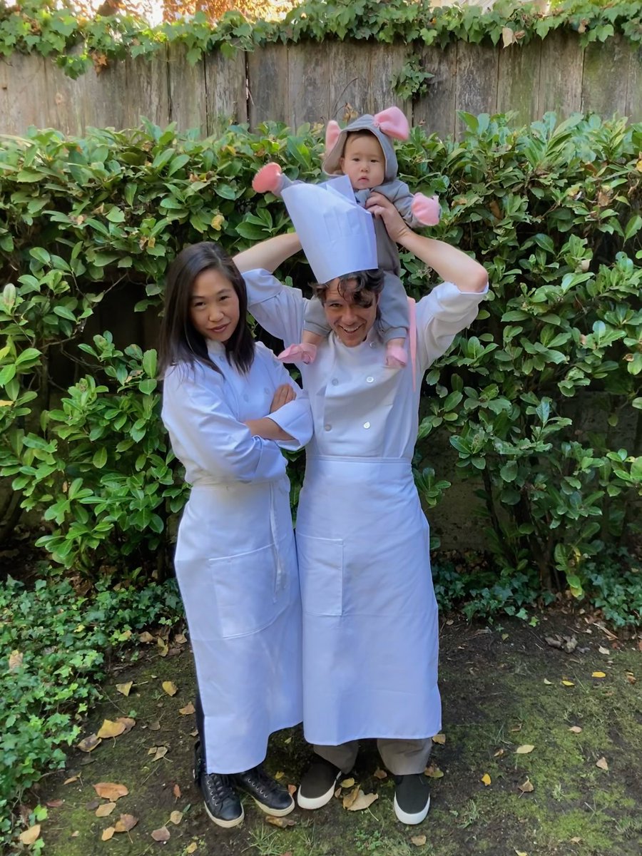 True to life, Eleanor is the puppeteer pulling the strings/hair. #Ratatouille #YearOfTheRat