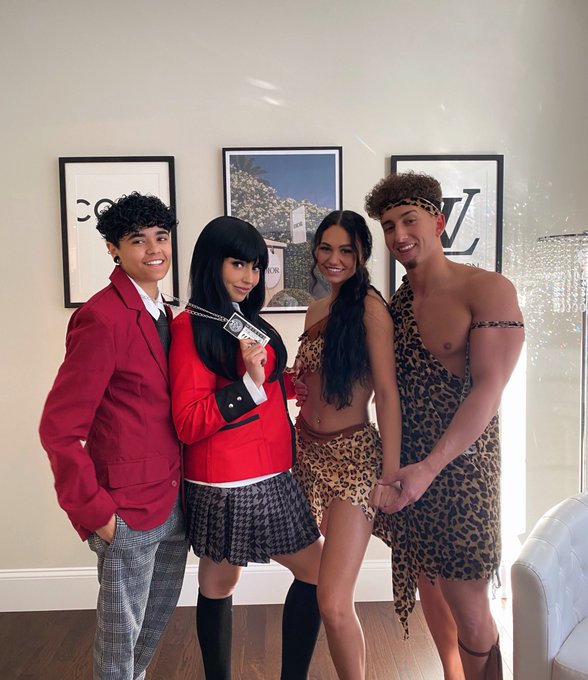 Happy Halloween❤️👻 https://t.co/MLebncxysP