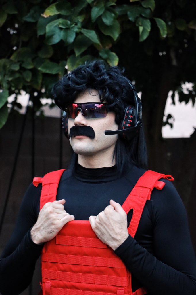 Wh0seT0Say's tweet photo. The 2X is at the tippy top, and weβre only halfway there. Think about it π
#doctober #championsclub #the2time #backtoback #blockbuster #videogame #champion #triedandtrue #drdisrespect https://t.co/k2mDLGDvLO