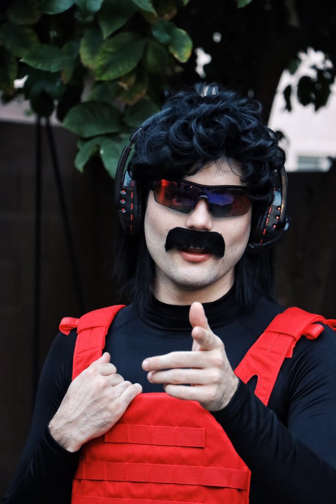 Wh0seT0Say's tweet photo. The 2X is at the tippy top, and weβre only halfway there. Think about it π
#doctober #championsclub #the2time #backtoback #blockbuster #videogame #champion #triedandtrue #drdisrespect https://t.co/k2mDLGDvLO