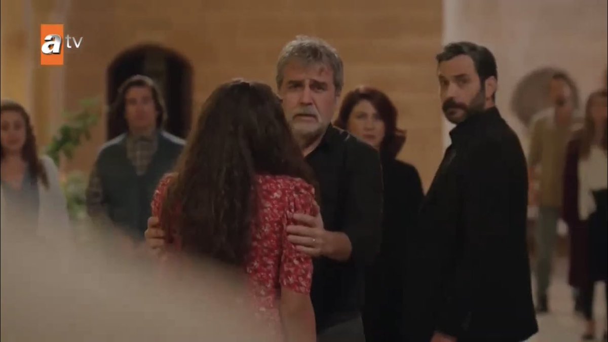 there he is... just came back from the the dead and still manages to make an entrance leaving everyone shook and to look good while doing it KING  #Hercai
