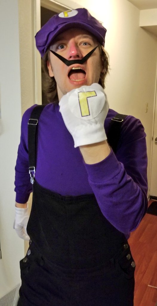 What's Waluigi's favorite Pink Floyd album? - THE WAHL.