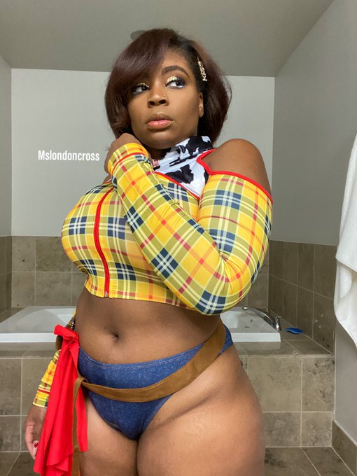 Happy Halloween ! https://t.co/ckzsoZFh8Z<a href="/tag/dragonballz"class="tags"><span>#dragonballz</span></a>