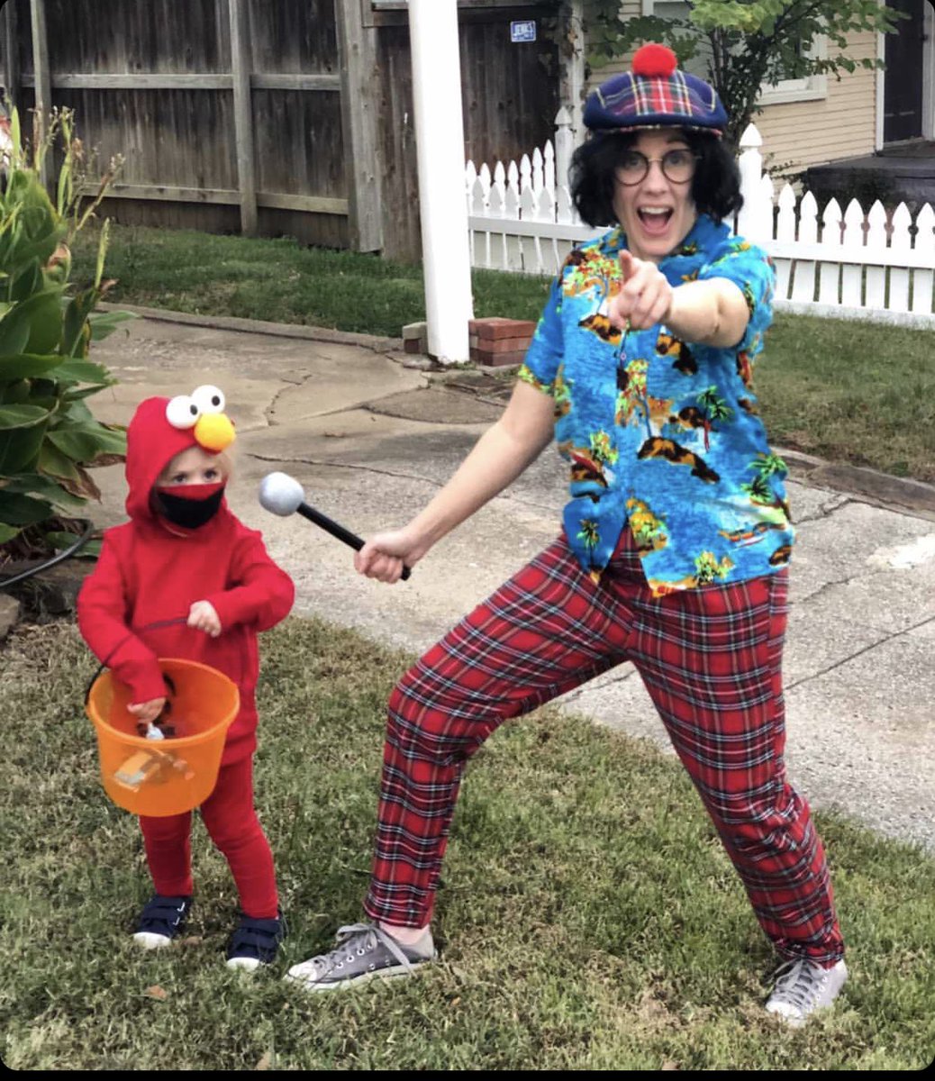 nardwuar's tweet photo. Thank for all thee support! Doot boo 👻 Part Two ! https://t.co/b04bYzRxsu