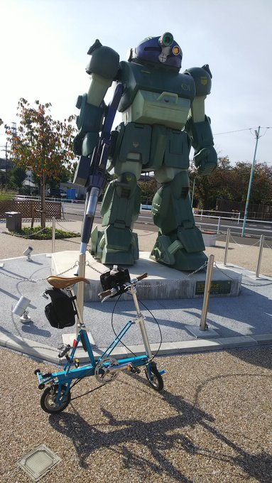 というわけで、稲城長沼駅に来てます。ウワサの実物大スコープドッグを見に来ましたのです。 