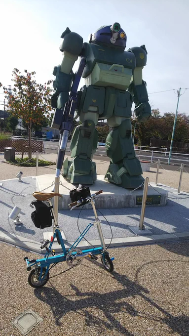 というわけで、稲城長沼駅に来てます。ウワサの実物大スコープドッグを見に来ましたのです。 