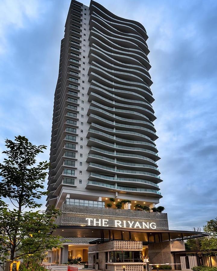 suntrackpassion's tweet photo. The Riyang @ Happy Garden, another proud development by Suntrack. #Suntrack #BuildingWithPassionForAllForLife https://t.co/NaU8sajXE8