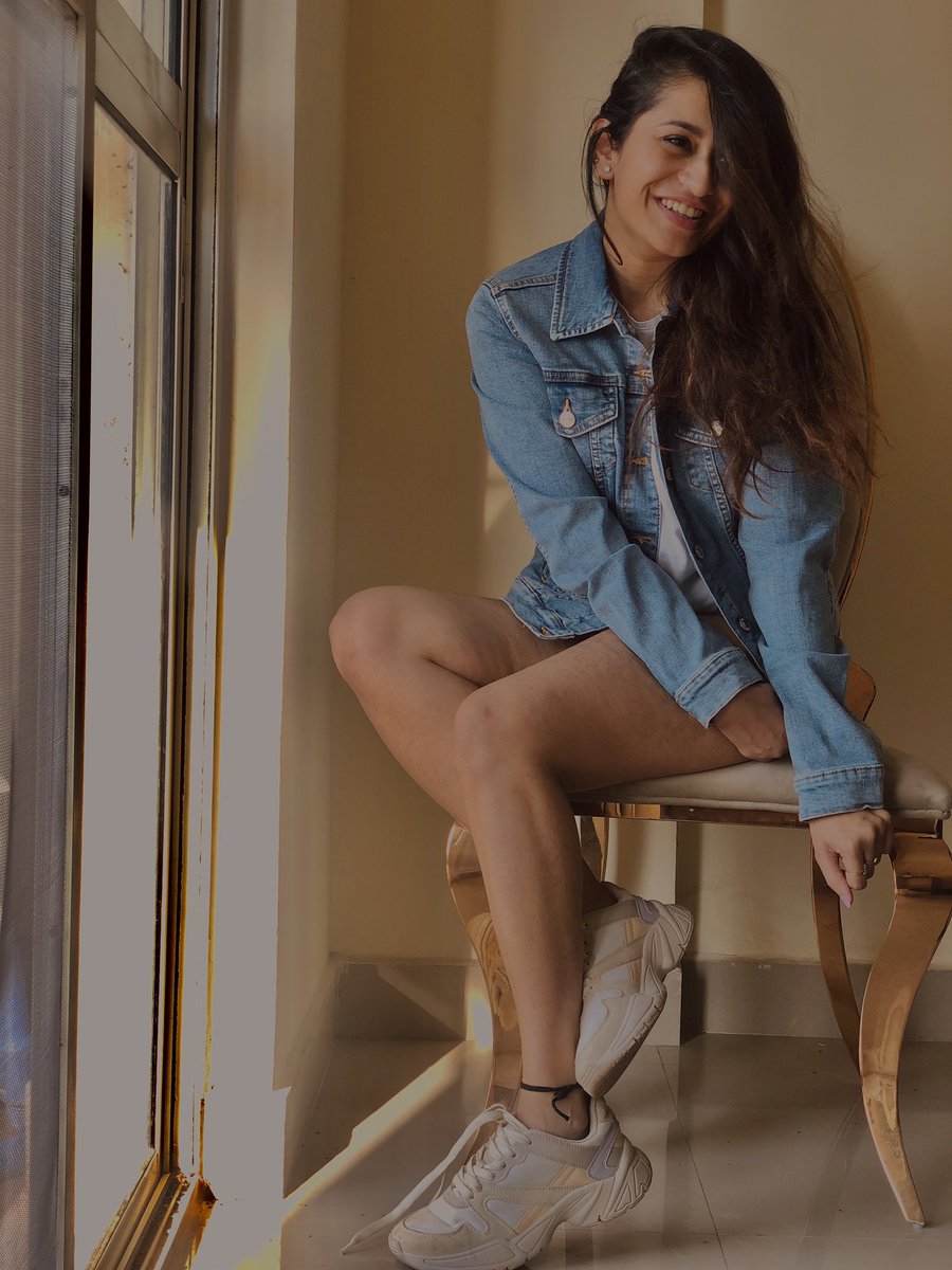 ThreadItGreen1's tweet image. 28%cotton and 2%elastane. #denimjacket #MANGO #myntra #sustainablefashion #fashionblogger