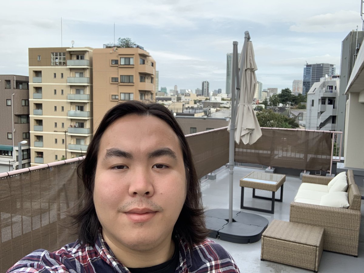 After 6 months of waiting for the borders to reopen, traveling 30 hours door to door including 15 hours in the air and 2 virus tests later I have finally moved to Tokyo!