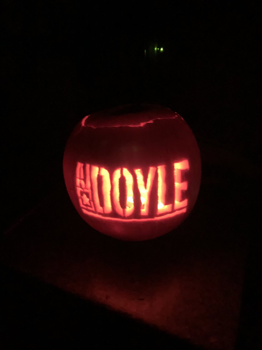 doyleforpa's tweet photo. Happy Halloween!  My name is AJ Doyle and I approve this pumpkin. #votedoyle #pa36 #2 days https://t.co/fFI6vby9dB