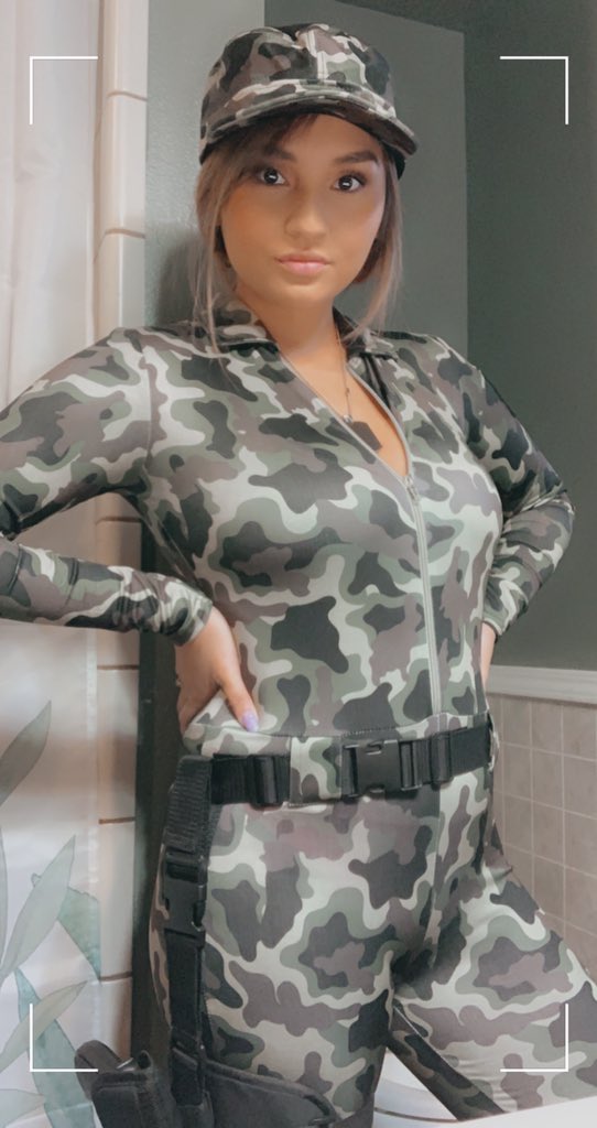 emmaleighjune's tweet photo. Forever gonna claim the MILF life🤷🏽‍♀️ https://t.co/A2Y386MLuZ