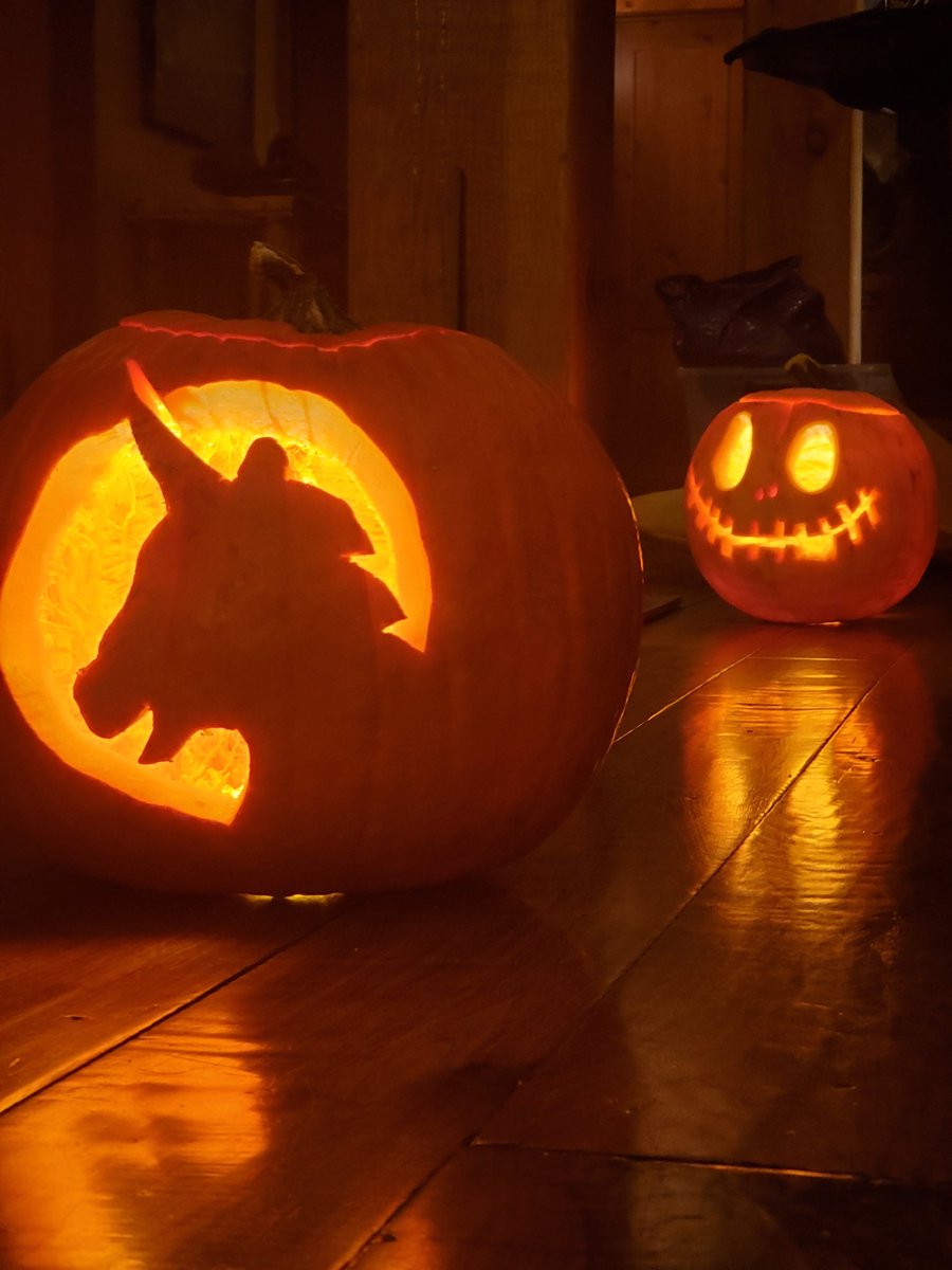 MagnusGames7's tweet photo. 🎃😁👍 https://t.co/LLFTR1OcMe
