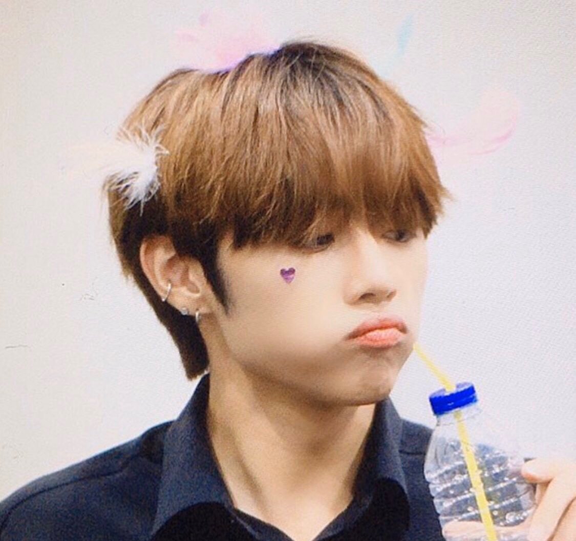 sunwoo as goshiki tsutomu- DONT THEY LOOK THE SAME - big dreams and even bigger hearts- kinda act like little shits but its endearing yknow- already super well rounded at a young age and r only getting better