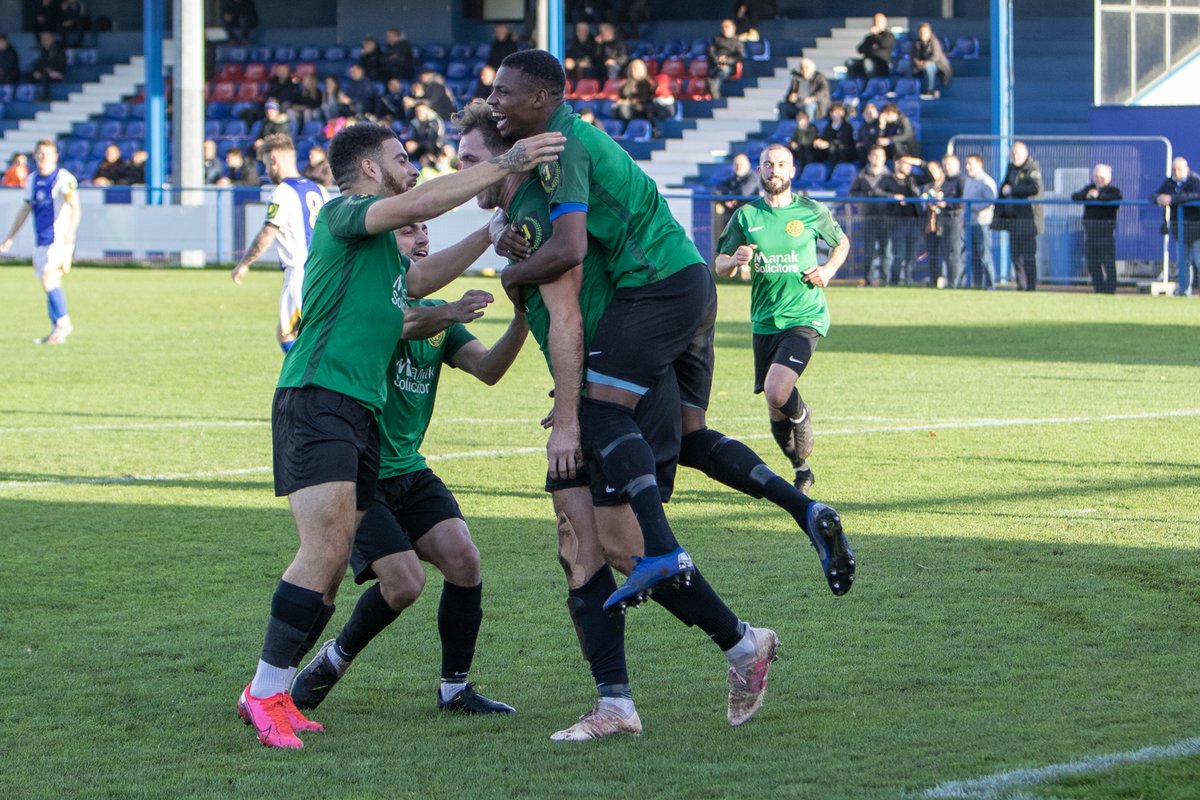 SevenoaksTownFC's tweet photo. Goals from Jason Thompson and Joey Taylor meant we came away with a point from @HHTFC
#NeverGiveUp #SevenoaksTownFC #OneClub #Football #NonLeague #ForTheFans #GetTheApp #AwayDraw #Points #Goals #KeepWorkingHard #Believe https://t.co/3roeA0qsPT