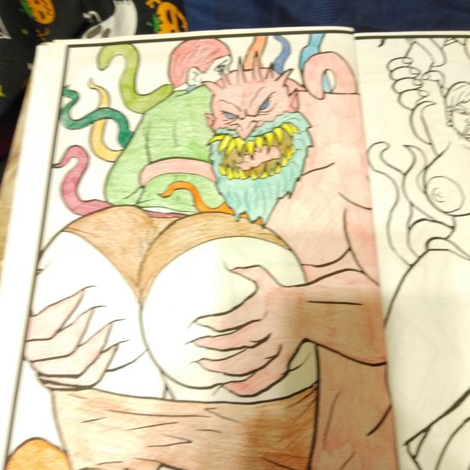 Coloring tonight https://t.co/UnsZB5LC8w