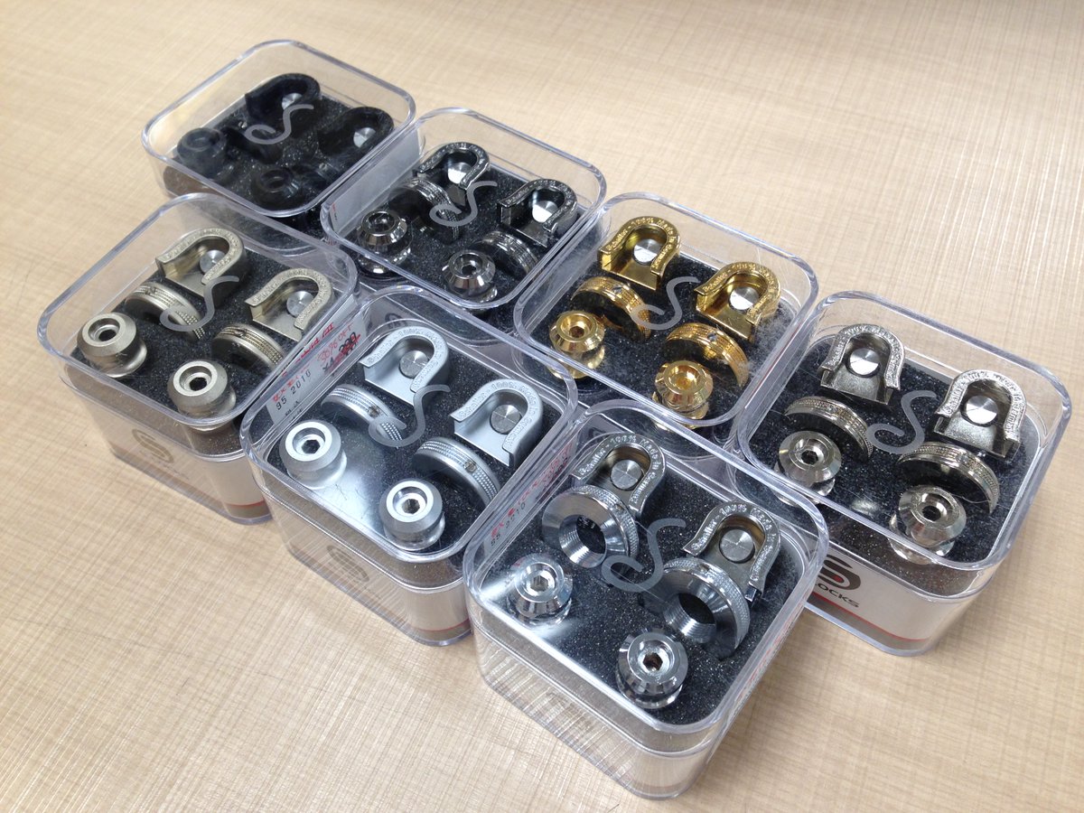 山野楽器 ロックイン難波 ロックイン難波 定番のストラップロックシステム Schaller の S Lock が数量限定で定価より30 Offの大特価 カラーはニッケル クローム ゴールド ルテニウム サテンクローム サテンパール ブラッククロームの7種類