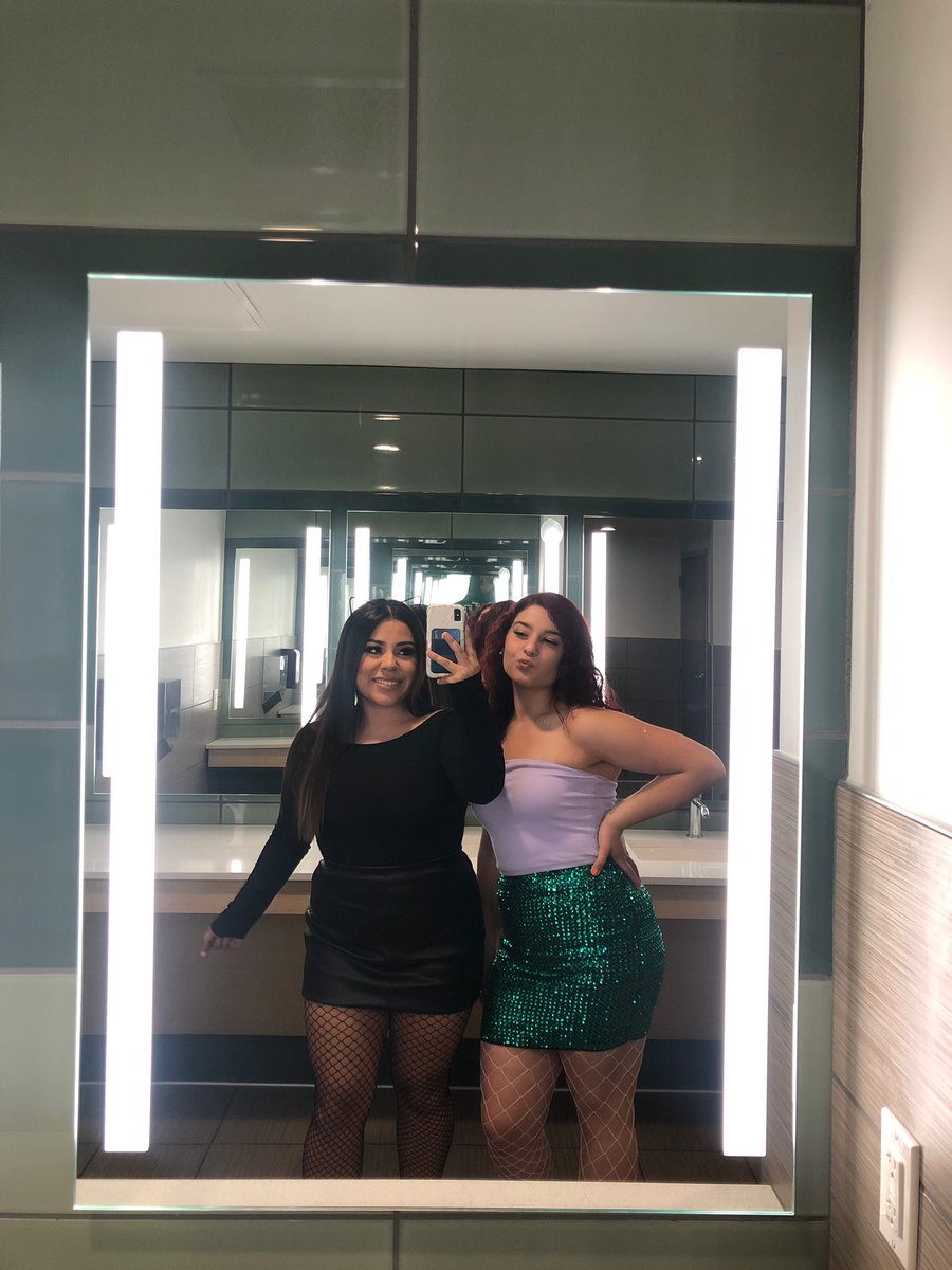 caytynma's tweet photo. me &amp; roomie kill halloween every year👻 https://t.co/KMq2XMuIp3