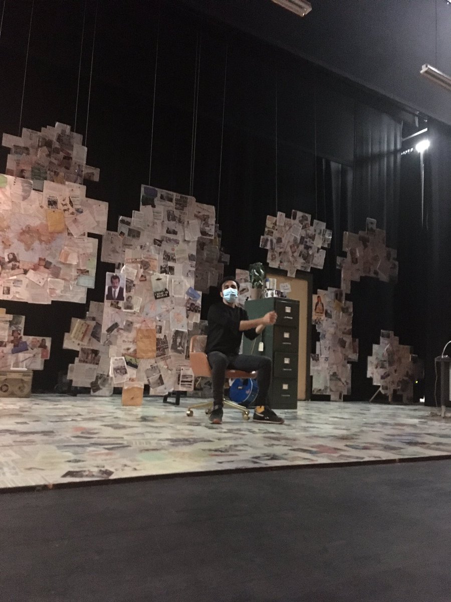 espelipe's tweet photo. #Hombresqueescribenenhabitacionespequeñas @rojanillo @EntrecajasP @JLGARCIA_PEREZ @bpmdv @cristinalarcon8 @cancorodriguez #JuliaPiera #TeatroJoseMonleon @AytoLeganes 
#fotoensayo 
La Cultura siempre nos hará libres. https://t.co/qjjw9qQov0