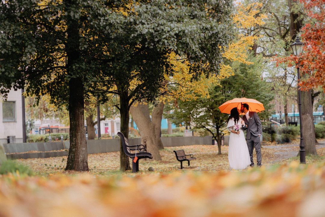 Those autumn colours at the Newcastle Civic Centre are so amazing.  Despite the rainfall we managed to get out into some lovely scenery yesterday and have fun whilst doing it!
.
.
.
.
.
.
#paulliddmentweddingstories #firstwedding #lockdownwedding #northumberlandwedding #ellingham