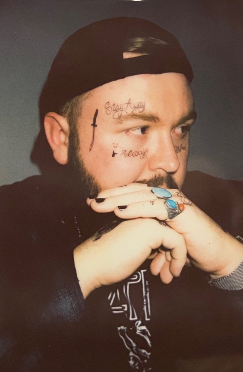 sethdaws's tweet photo. @elijahdaniel Try telling me I’m not austin richard post #athomehalloween https://t.co/63p1O3obF3