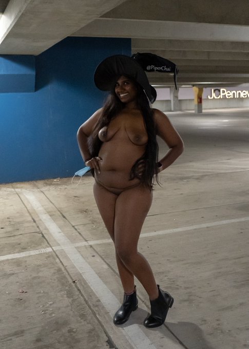 Happy Halloween!😈 Hope you don't mind me casting a spell on you!✨😵✨ Have fun and stay safe tonight! https://t<a href="/tag/mvsales"class="tags"><span>#mvsales</span></a>